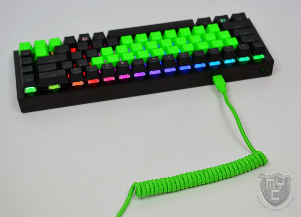 Razer - PBT Keycap + Coiled Cable Upgrade Set