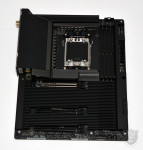 NZXT – N7 B850 Black